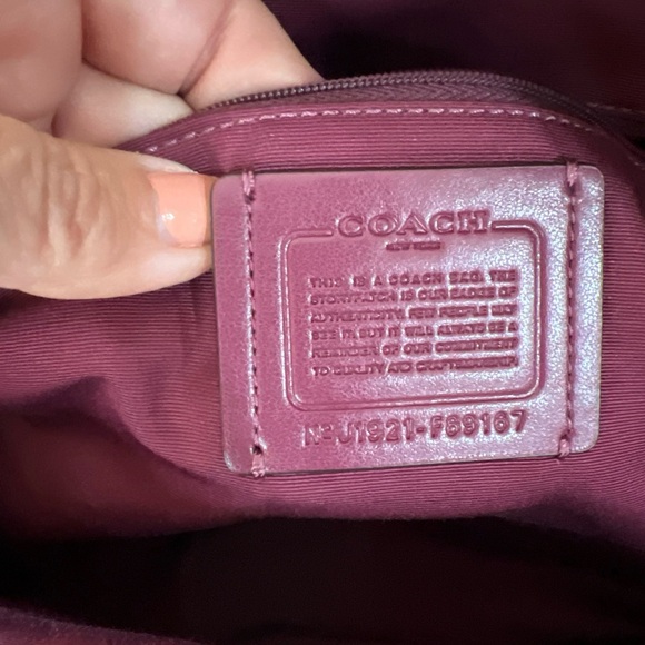 Coach Jed Pebbled leather backpack varsity stripe F89167 Gold/Berry Multi - Picture 6 of 8